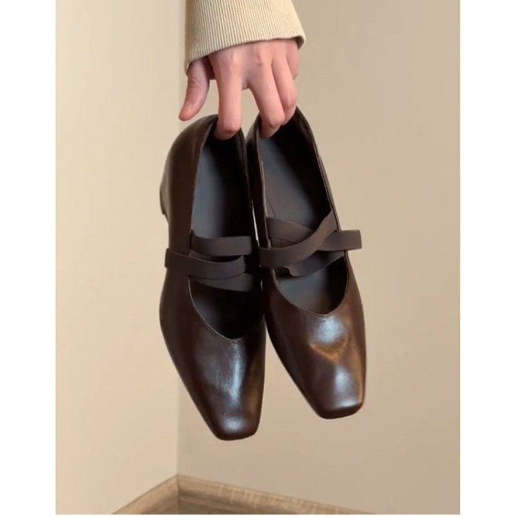Vintage Collectible Shoes - Zapatos Planos de Tacón Bajo Estilo