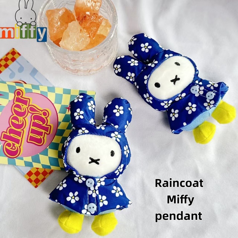 Vintage Items - Llavero de peluche Miffy con diseño